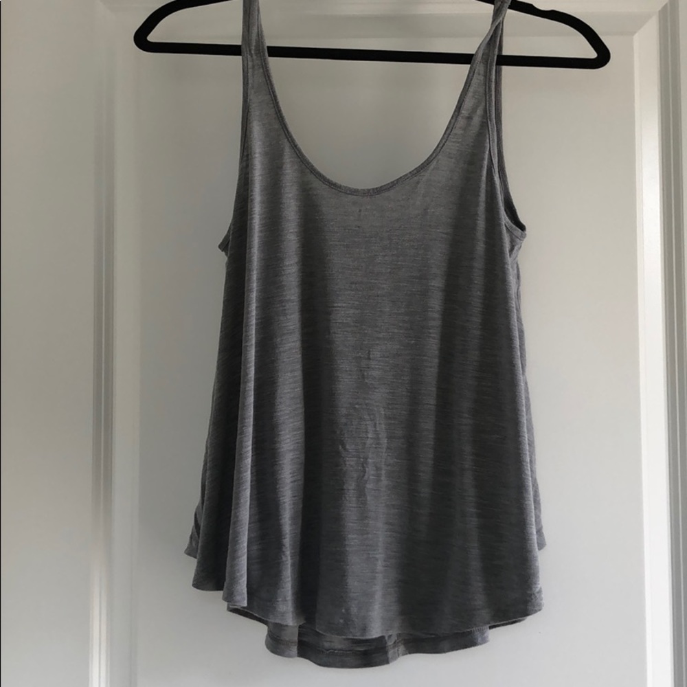 Grey tank top